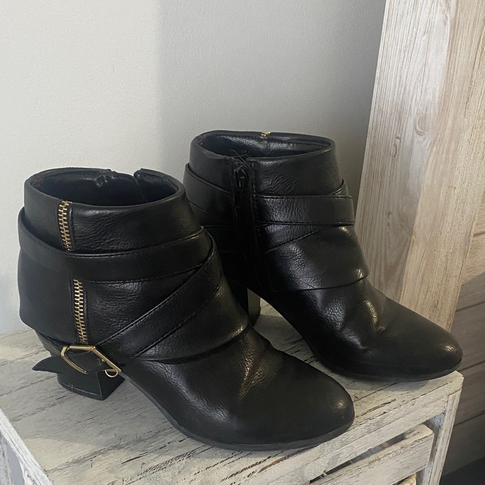 Thalia Sodi Black Ankle Boots with Gold Accents